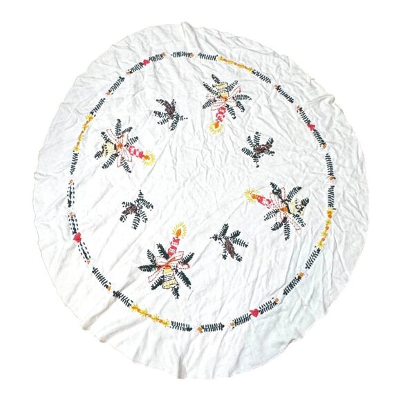 Vtg Round Christmas Tablecloth Festive Embroidery Needlepoint Candle Bell 43" - Picture 5 of 5